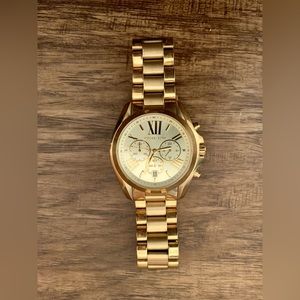 Women’s Michael Kors Oversized Watch, Gold tone.
